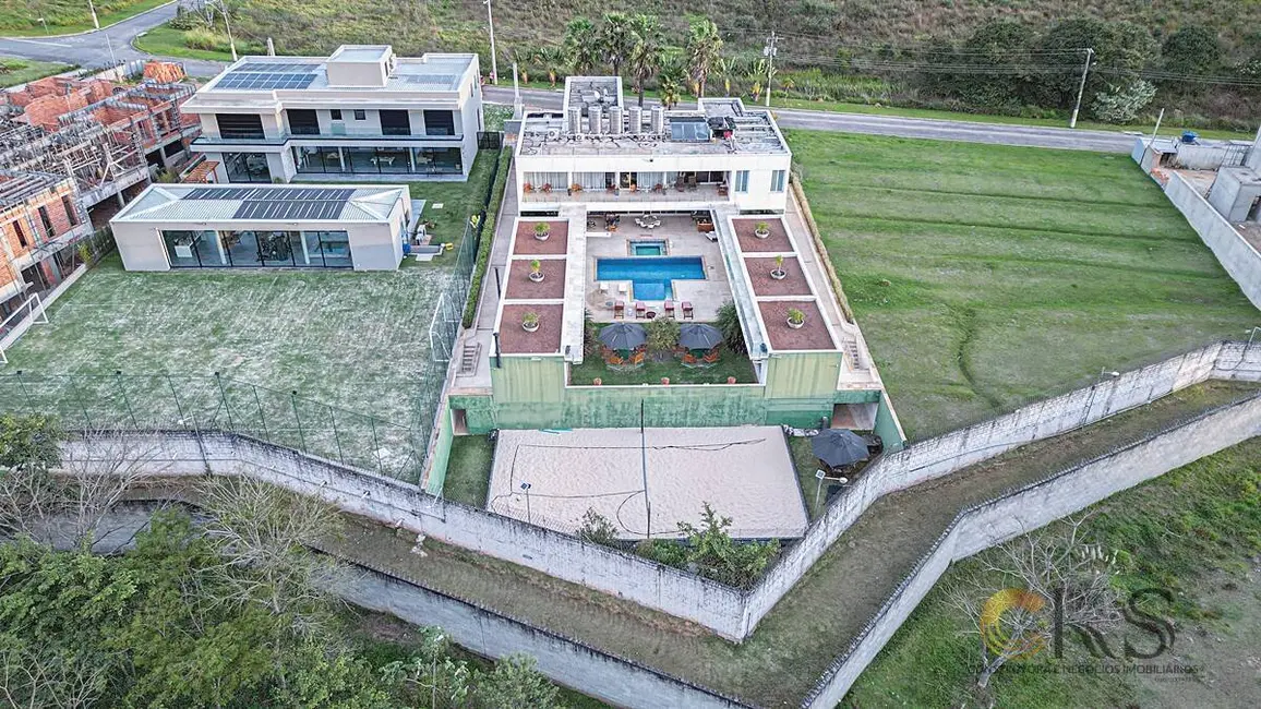 Foto 9 de Casa com 4 quartos à venda, 1500m2 em Barueri - SP