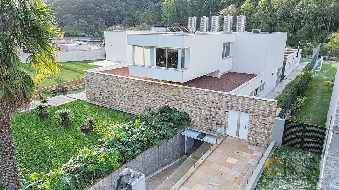 Foto 3 de Casa com 4 quartos à venda, 1500m2 em Barueri - SP