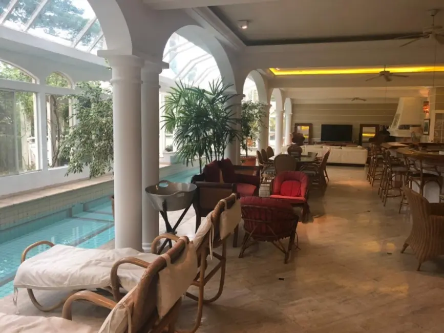 Casa de Condomínio com 4 quartos à venda e para alugar, 800m2 em Barueri - SP - imagem 9 Foto 9 de Casa de Condomínio com 4 quartos à venda e para alugar, 800m2 em Barueri - SP