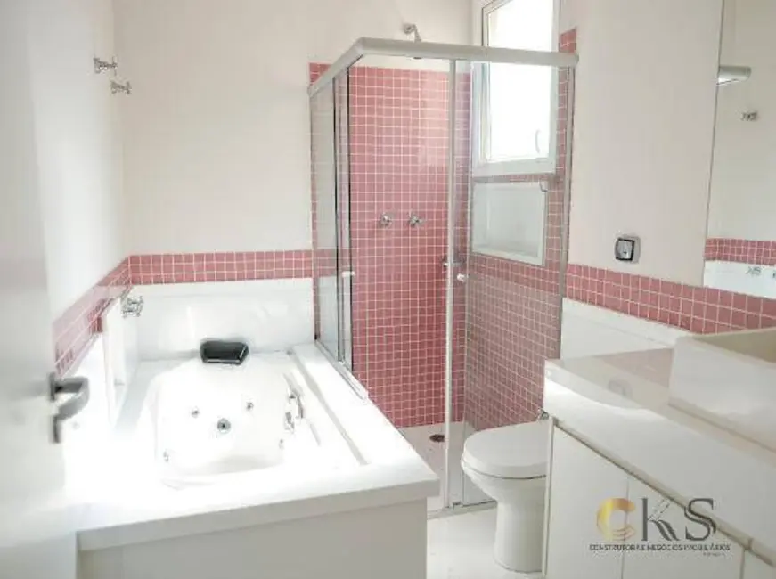 Foto 8 de Casa com 4 quartos para alugar, 490m2 em Santana De Parnaiba - SP