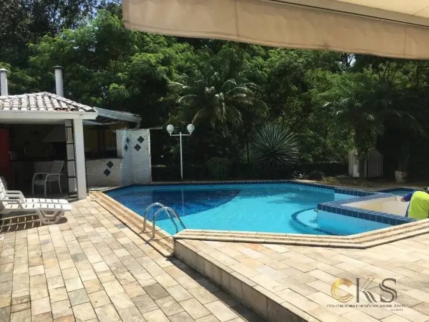 Foto 8 de Casa de Condomínio com 4 quartos para alugar, 355m2 em Alphaville, Santana De Parnaiba - SP