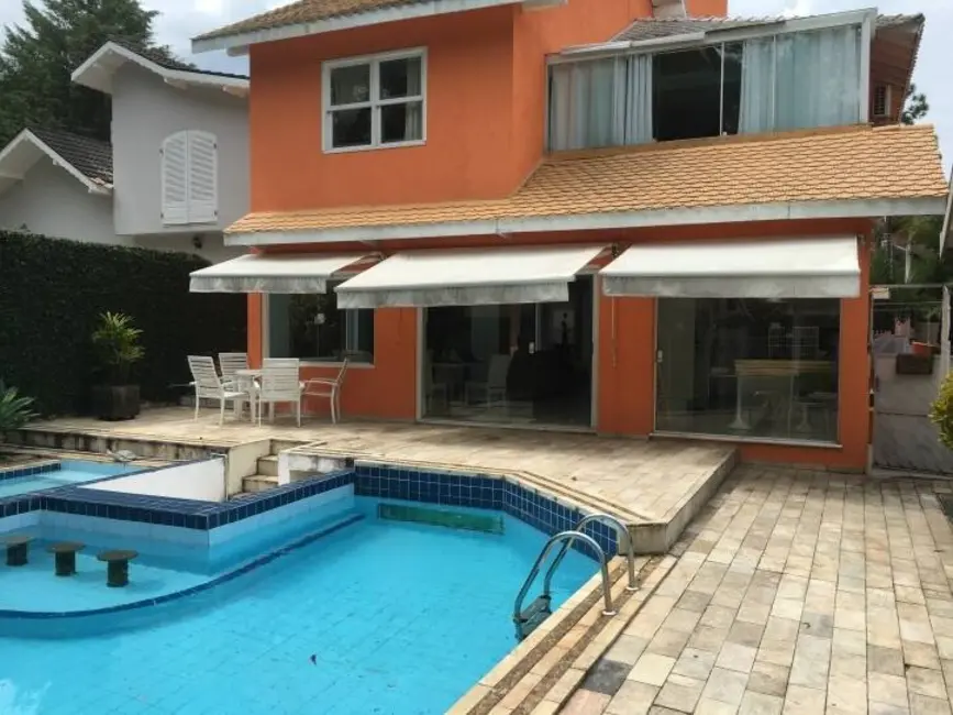 Foto 1 de Casa de Condomínio com 4 quartos para alugar, 355m2 em Alphaville, Santana De Parnaiba - SP