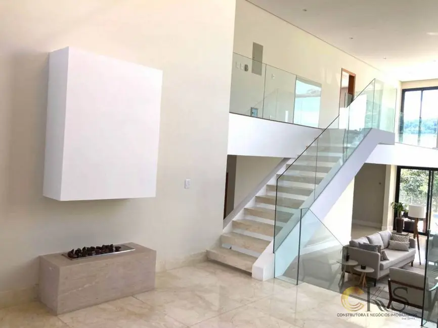 Foto 9 de Casa com 3 quartos à venda, 440m2 em Santana De Parnaiba - SP