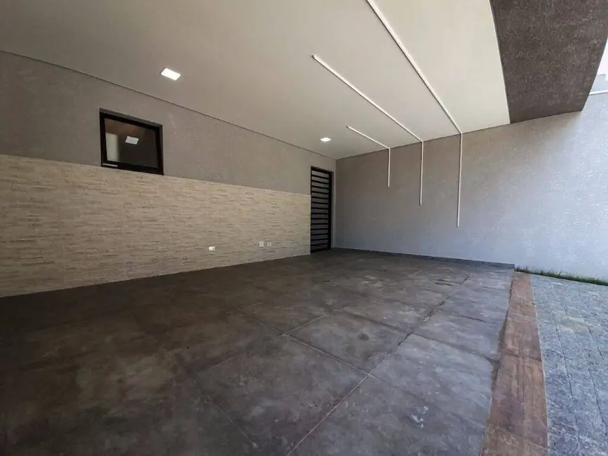 Foto 3 de Casa com 3 quartos à venda e para alugar, 330m2 em Santana De Parnaiba - SP