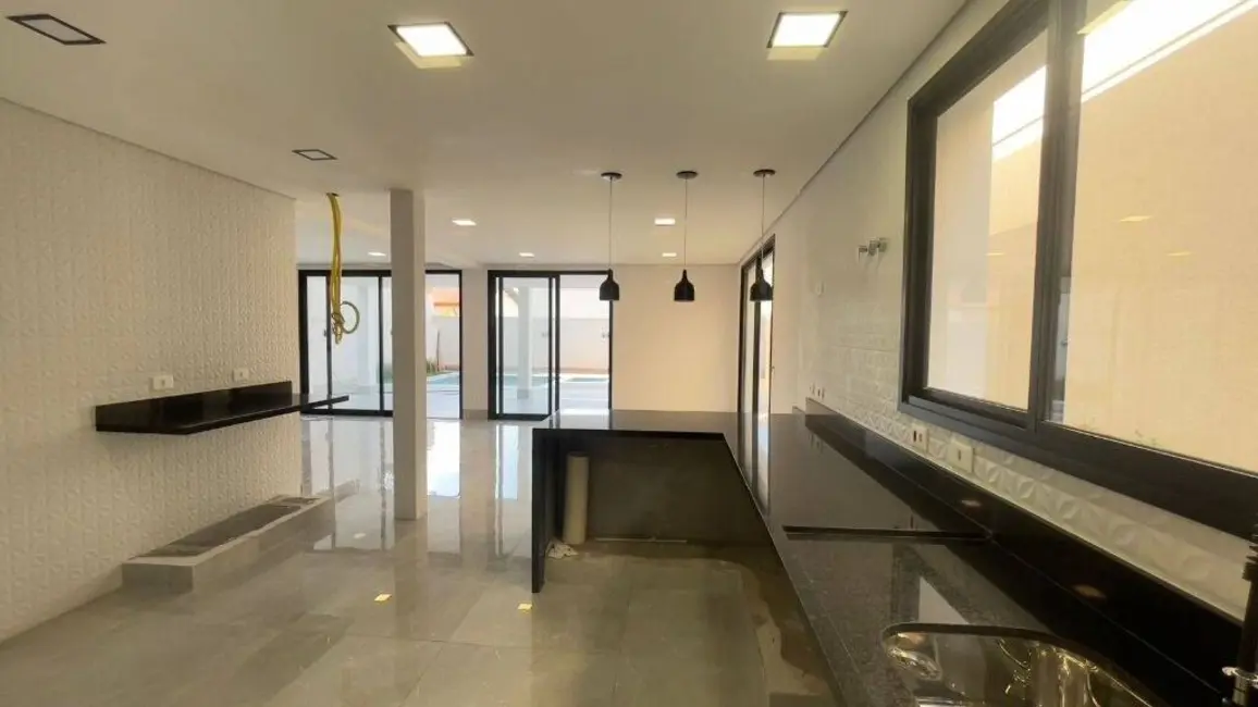 Foto 8 de Casa com 3 quartos à venda, 310m2 em Santana De Parnaiba - SP