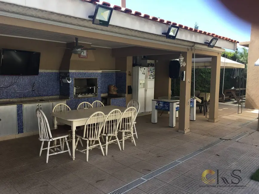 Casa com 6 quartos à venda, 620m2 em Santana De Parnaiba - SP - imagem 9 Foto 9 de Casa com 6 quartos à venda, 620m2 em Santana De Parnaiba - SP