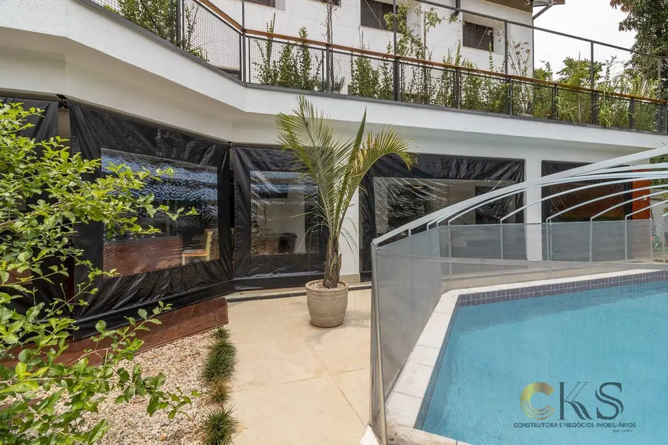 Foto 2 de Casa com 6 quartos à venda e para alugar, 600m2 em Alphaville, Santana De Parnaiba - SP