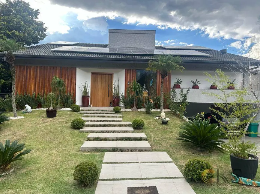 Foto 1 de Casa com 6 quartos à venda e para alugar, 600m2 em Alphaville, Santana De Parnaiba - SP