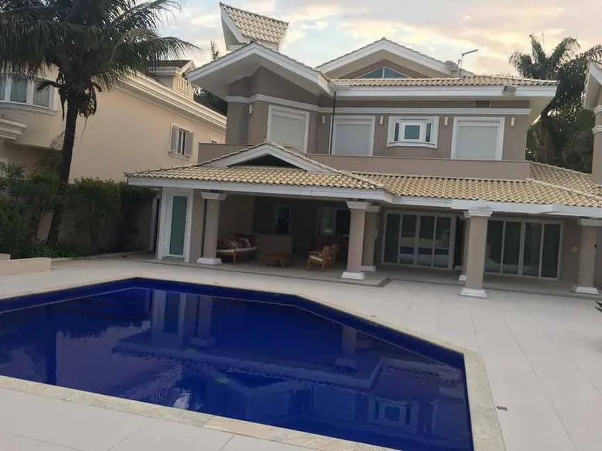 Foto 2 de Casa com 5 quartos para alugar, 620m2 em Santana De Parnaiba - SP