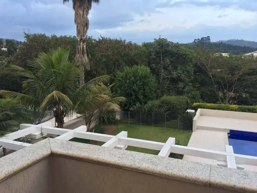 Casa com 5 quartos para alugar, 620m2 em Santana De Parnaiba - SP - imagem 9 Foto 9 de Casa com 5 quartos para alugar, 620m2 em Santana De Parnaiba - SP