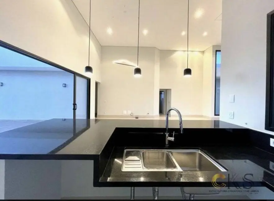 Foto 5 de Casa com 4 quartos à venda, 360m2 em Kurumin, Itu - SP