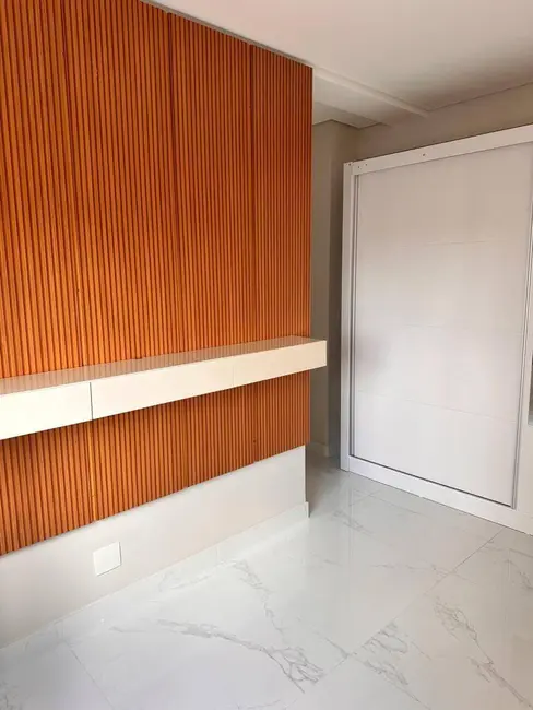 Foto 2 de Apartamento com 2 quartos à venda, 53m2 em Barueri - SP