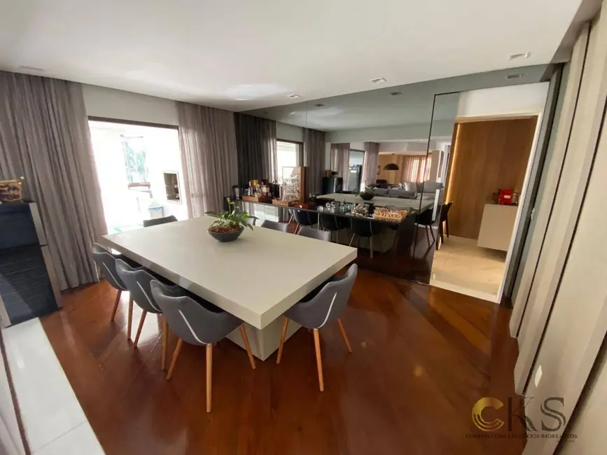 Foto 7 de Apartamento com 4 quartos à venda, 288m2 em Barueri - SP