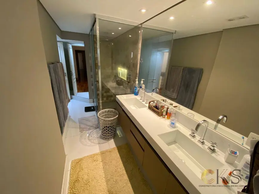 Foto 5 de Apartamento com 4 quartos à venda, 288m2 em Barueri - SP