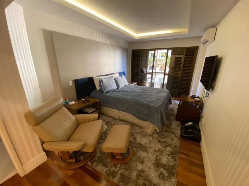 Foto 4 de Apartamento com 4 quartos à venda, 288m2 em Barueri - SP