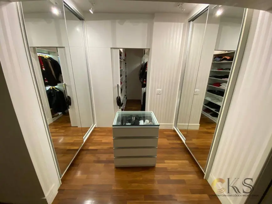 Foto 9 de Apartamento com 4 quartos à venda, 288m2 em Barueri - SP