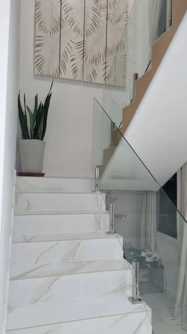 Foto 8 de Casa com 4 quartos à venda, 265m2 em Santana De Parnaiba - SP