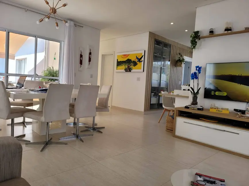 Foto 7 de Casa com 4 quartos à venda, 265m2 em Santana De Parnaiba - SP