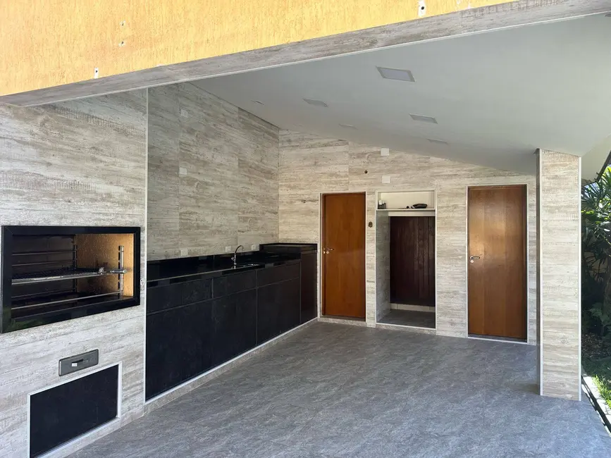 Foto 3 de Casa com 4 quartos à venda, 460m2 em Santana De Parnaiba - SP