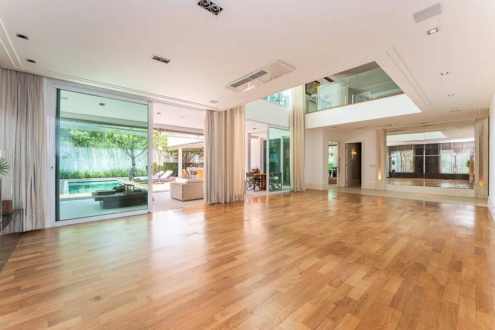 Foto 8 de Casa com 4 quartos à venda, 740m2 em Alphaville Residencial Um, Barueri - SP