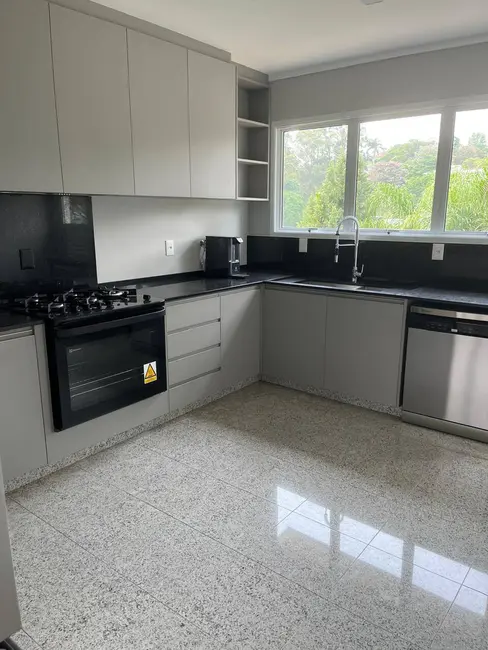 Casa com 4 quartos à venda, 625m2 em Barueri - SP - imagem 7 Foto 7 de Casa com 4 quartos à venda, 625m2 em Barueri - SP