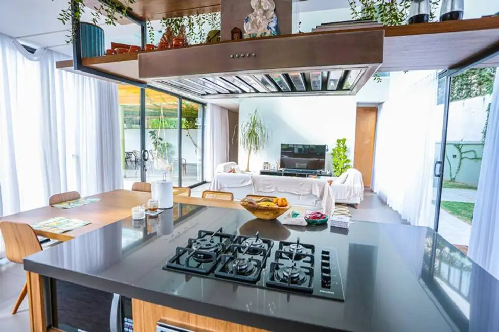 Casa com 4 quartos à venda e para alugar, 500m2 em Santana De Parnaiba - SP - imagem 6 Foto 6 de Casa com 4 quartos à venda e para alugar, 500m2 em Santana De Parnaiba - SP