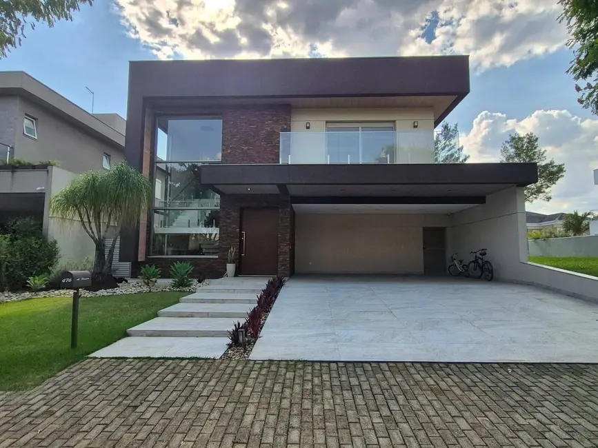 Foto 1 de Casa com 5 quartos à venda, 407m2 em Santana De Parnaiba - SP