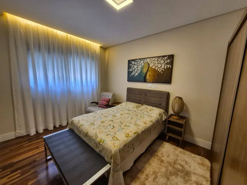 Foto 8 de Casa com 5 quartos à venda, 407m2 em Santana De Parnaiba - SP