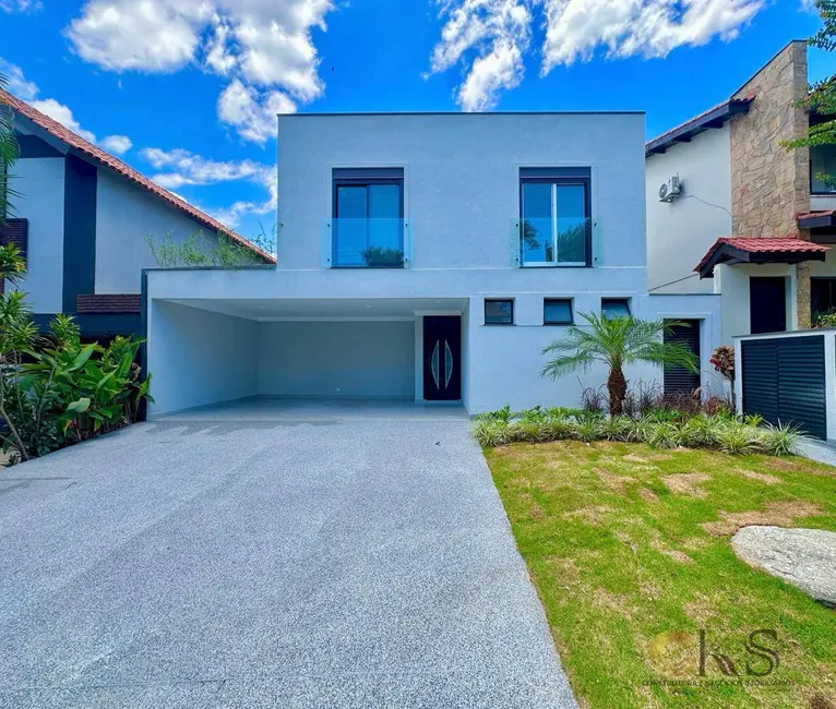 Foto 5 de Casa com 4 quartos à venda, 257m2 em Santana De Parnaiba - SP