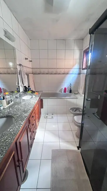 Foto 7 de Casa com 4 quartos à venda, 275m2 em Santana De Parnaiba - SP