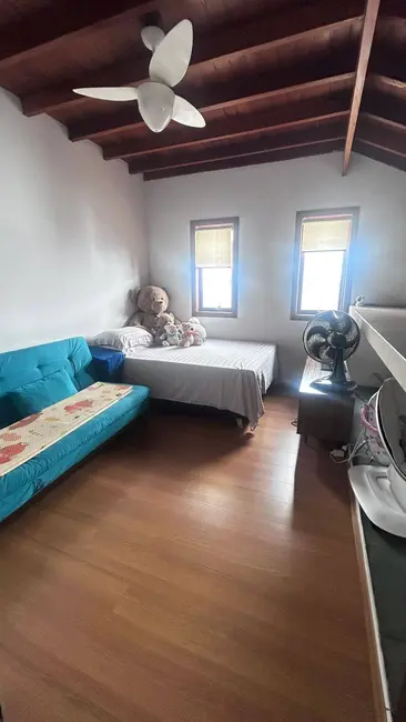 Foto 3 de Casa com 4 quartos à venda, 275m2 em Santana De Parnaiba - SP