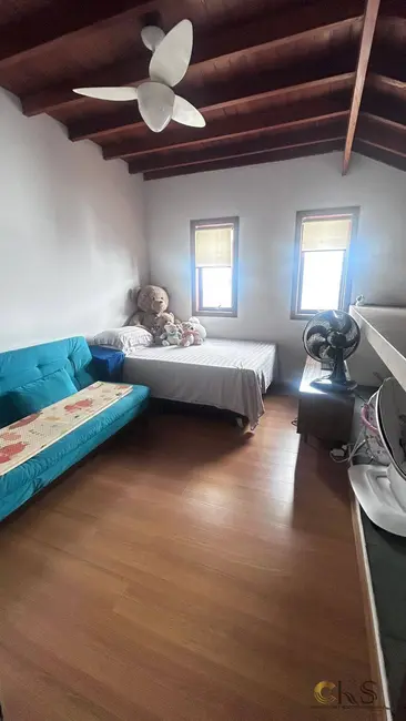 Foto 3 de Casa com 4 quartos à venda, 275m2 em Santana De Parnaiba - SP