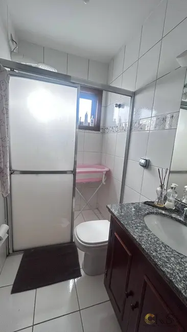 Foto 5 de Casa com 4 quartos à venda, 275m2 em Santana De Parnaiba - SP