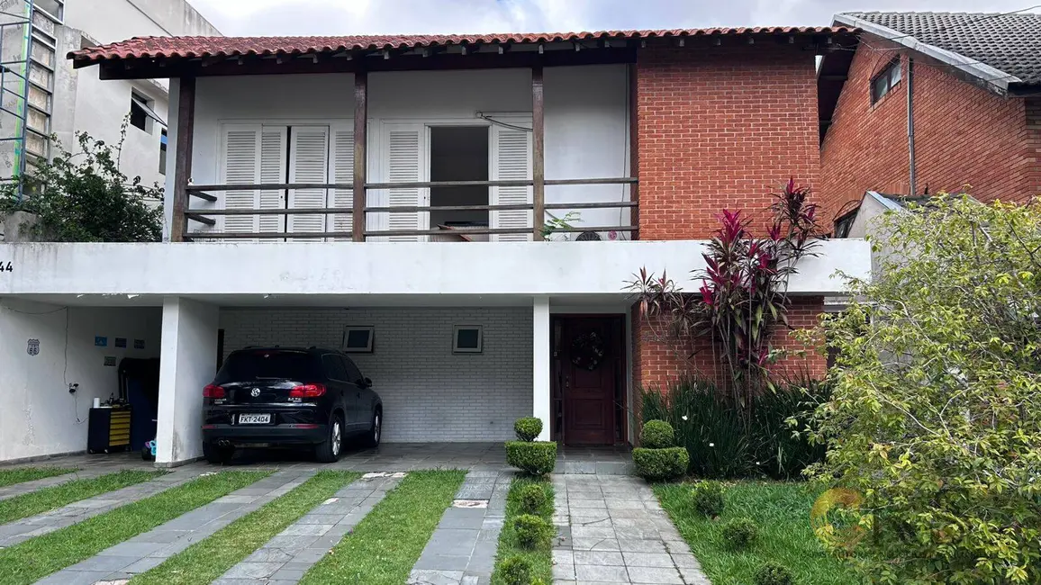 Foto 1 de Casa com 4 quartos à venda, 275m2 em Santana De Parnaiba - SP