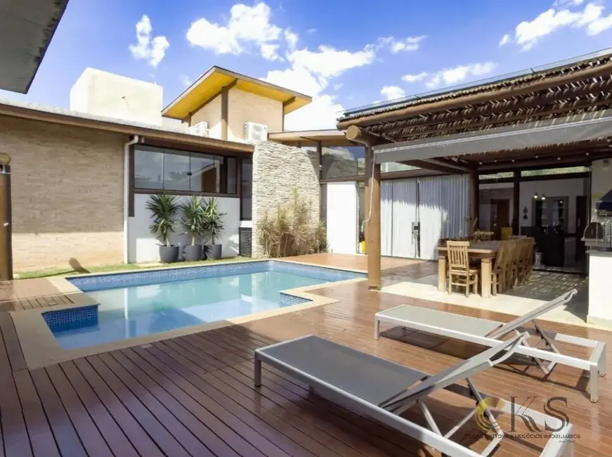 Foto 1 de Casa com 4 quartos à venda, 287m2 em Kurumin, Itu - SP
