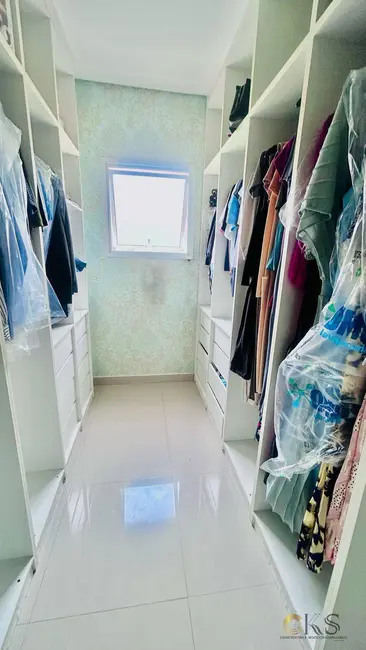 Foto 2 de Casa com 4 quartos à venda, 300m2 em Alphaville, Santana De Parnaiba - SP