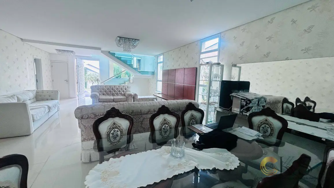 Foto 8 de Casa com 4 quartos à venda, 300m2 em Alphaville, Santana De Parnaiba - SP