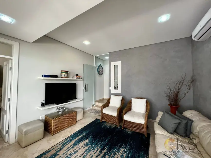 Foto 6 de Casa com 4 quartos à venda, 397m2 em Santana De Parnaiba - SP