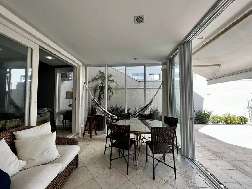 Foto 8 de Casa com 4 quartos à venda, 397m2 em Santana De Parnaiba - SP