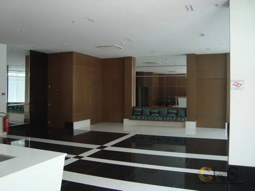 Foto 2 de Sala Comercial à venda, 64m2 em Barueri - SP