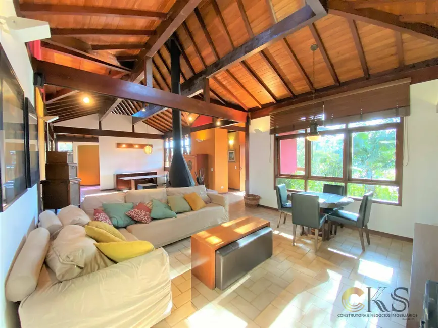 Casa de Condomínio com 4 quartos à venda e para alugar, 500m2 em Granja Viana, Cotia - SP - imagem 6 Foto 6 de Casa de Condomínio com 4 quartos à venda e para alugar, 500m2 em Granja Viana, Cotia - SP