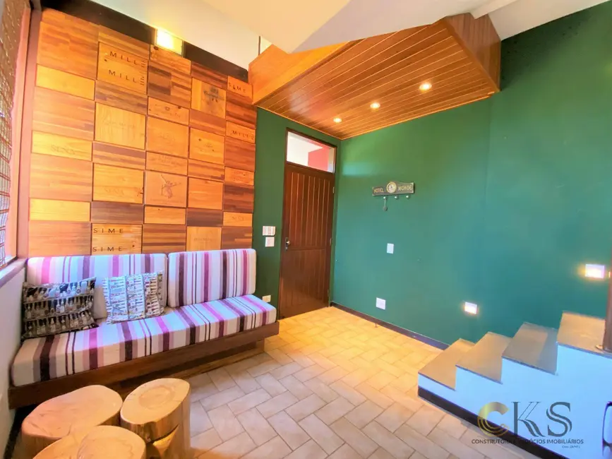 Casa de Condomínio com 4 quartos à venda e para alugar, 500m2 em Granja Viana, Cotia - SP - imagem 4 Foto 4 de Casa de Condomínio com 4 quartos à venda e para alugar, 500m2 em Granja Viana, Cotia - SP