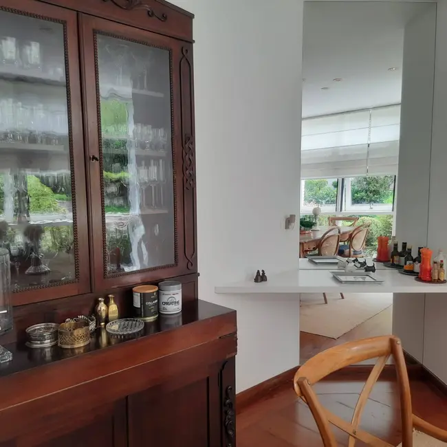 Casa com 4 quartos à venda, 480m2 em Alphaville, Santana De Parnaiba - SP - imagem 7 Foto 7 de Casa com 4 quartos à venda, 480m2 em Alphaville, Santana De Parnaiba - SP