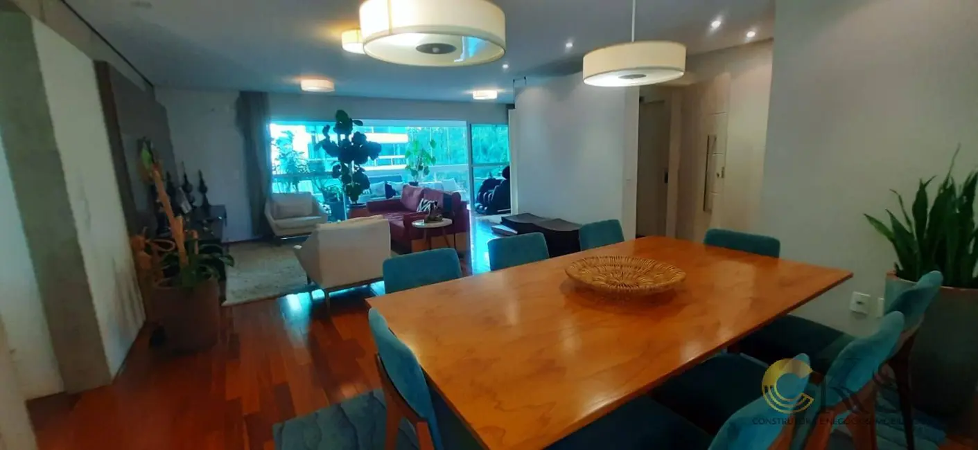 Foto 6 de Apartamento com 4 quartos à venda, 200m2 em Cidade São Francisco, São Paulo - SP