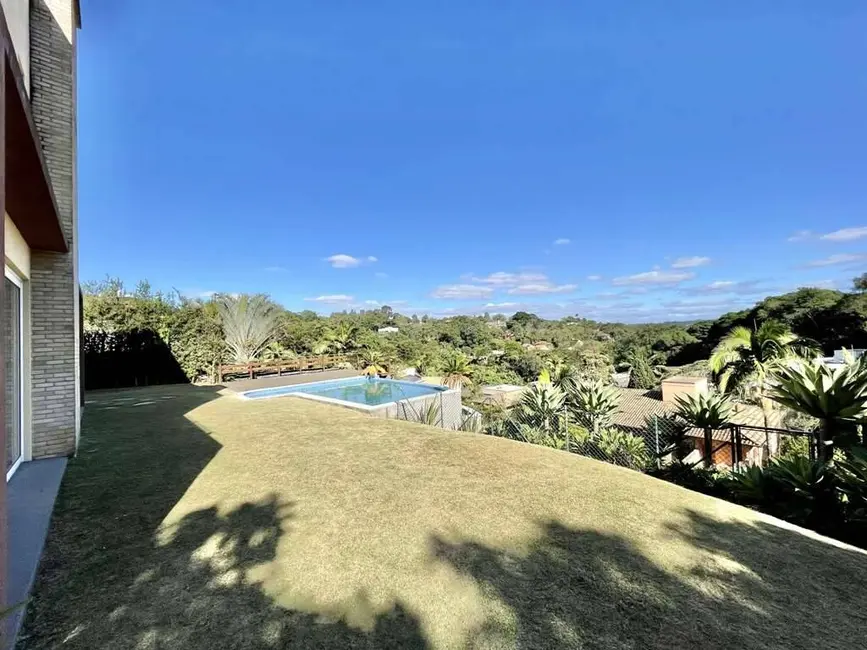 Casa com 4 quartos à venda e para alugar, 490m2 em Pousada dos Bandeirantes, Carapicuiba - SP - imagem 8 Foto 8 de Casa com 4 quartos à venda e para alugar, 490m2 em Pousada dos Bandeirantes, Carapicuiba - SP