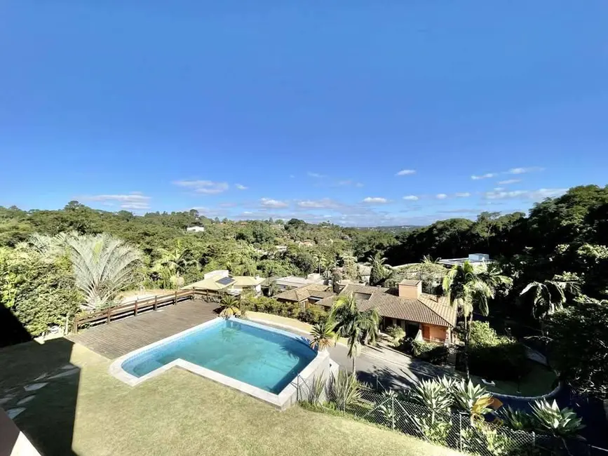 Foto 1 de Casa com 4 quartos à venda e para alugar, 490m2 em Pousada dos Bandeirantes, Carapicuiba - SP