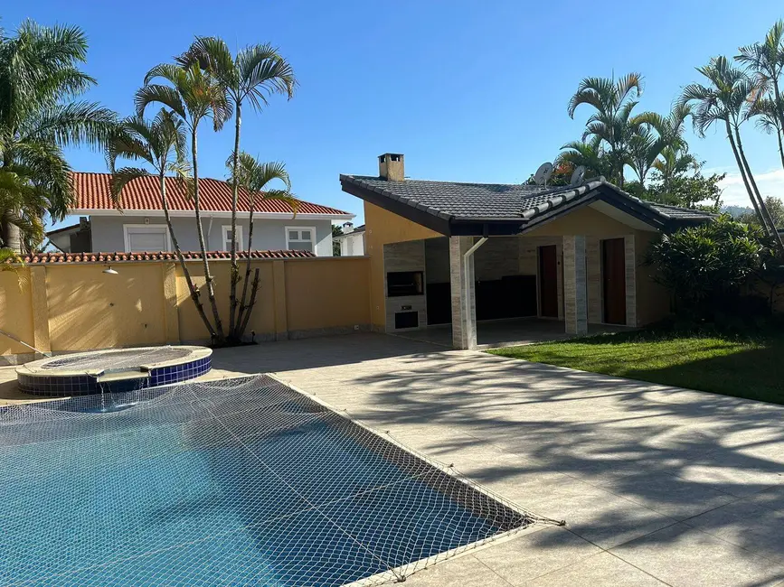 Foto 2 de Casa de Condomínio com 4 quartos à venda e para alugar, 460m2 em Santana De Parnaiba - SP