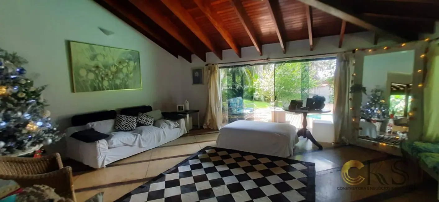 Foto 7 de Casa com 4 quartos à venda, 450m2 em Jandira - SP