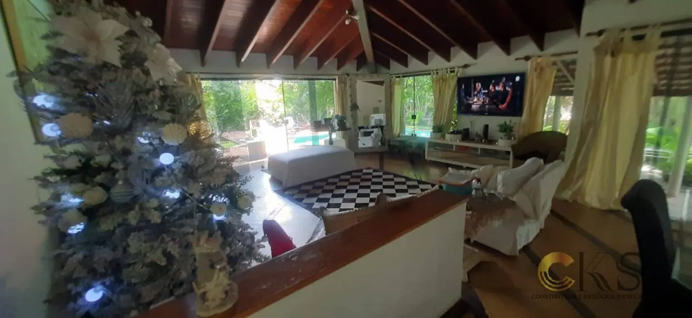Foto 6 de Casa com 4 quartos à venda, 450m2 em Jandira - SP