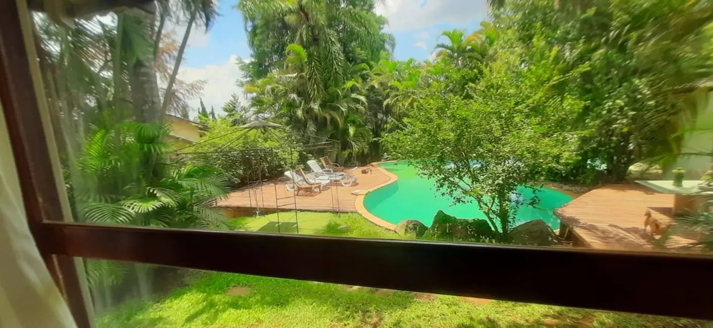 Foto 1 de Casa com 4 quartos à venda, 450m2 em Jandira - SP